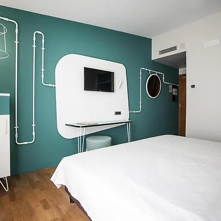 Otel Corte Quadri