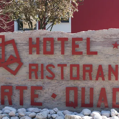 Hotell Corte Quadri 3*