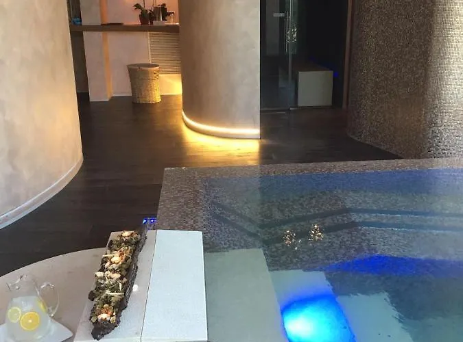 Corte Quadri מלון 3*